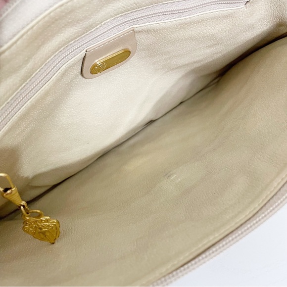 ❤️SOLD❤️Gucci vintage micro monogram canvas and leather clutch bag - Picture 5 of 9